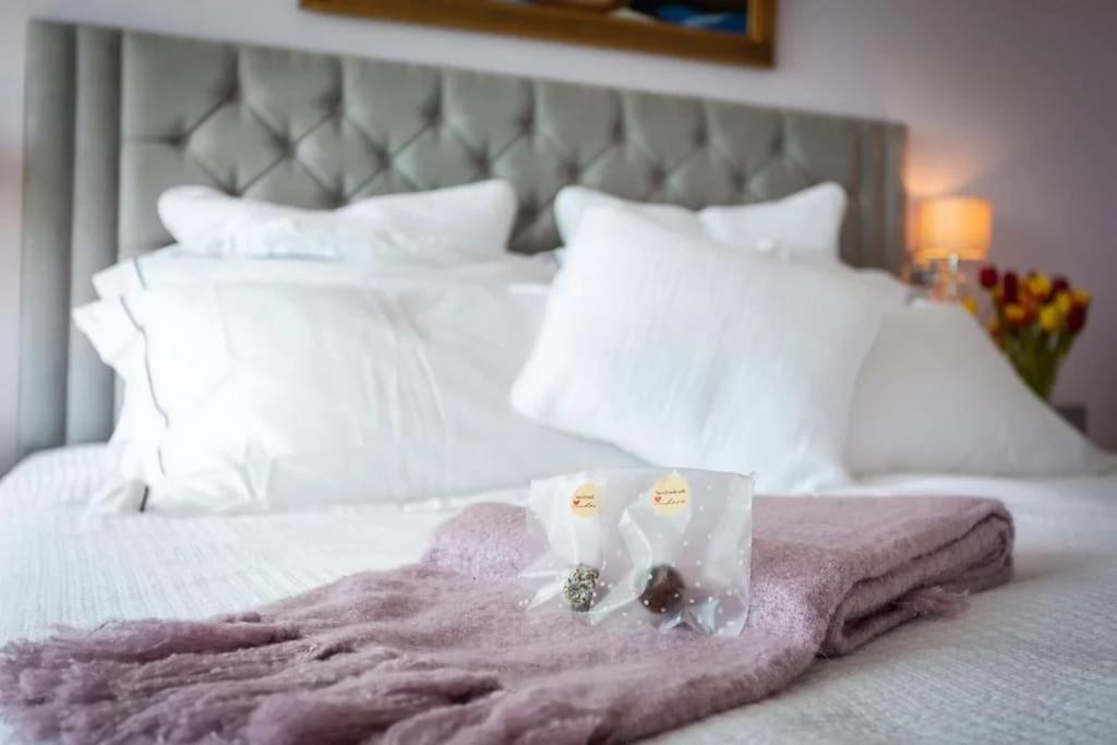 The Luxury Beach Property - Oceanbreeze Sandgate Exteriör bild